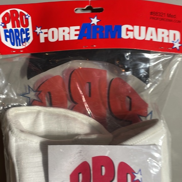 Martial Arts New ProForce Forearm Guard Set - Picture 3 of 4
